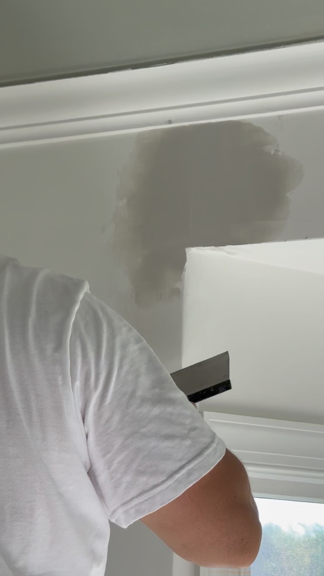 Joint compound on patched wall